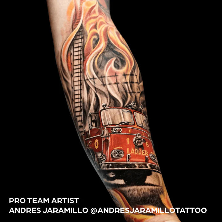 WORLD FAMOUS LEGENDARY OUTLINING INK